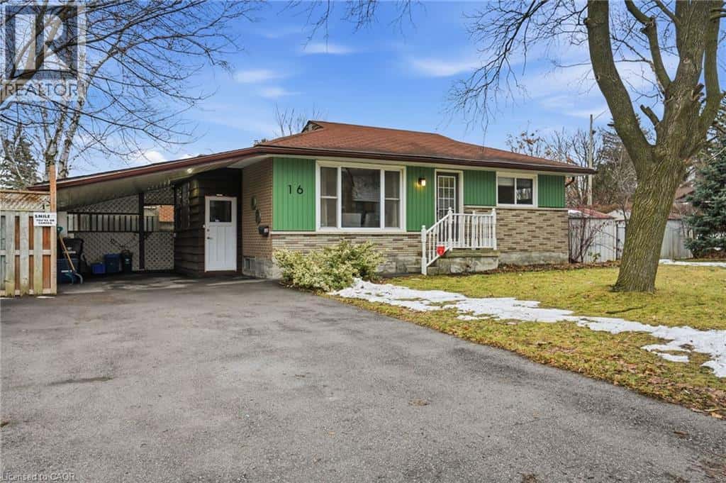 16 ALISON Avenue — Cambridge, Ontario - Photo 3 of 44