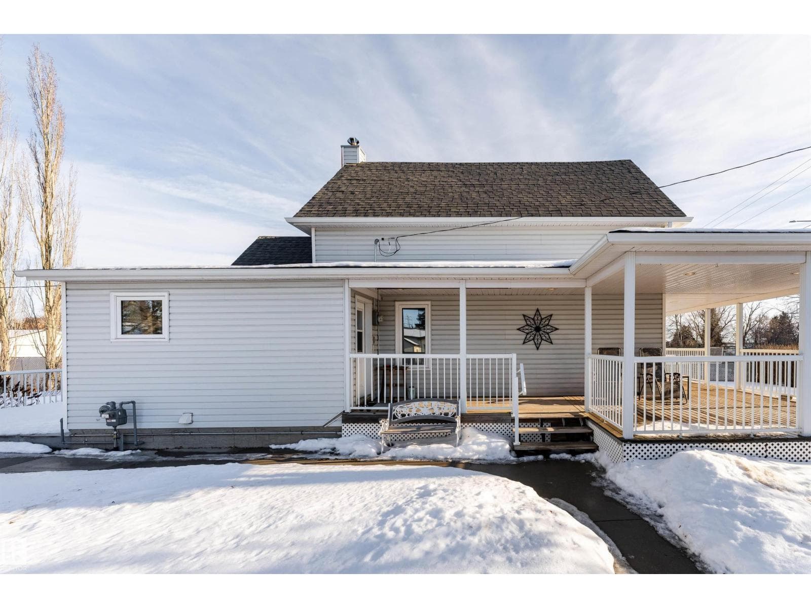 4712 50 AV — Beaumont, Alberta - Main photo