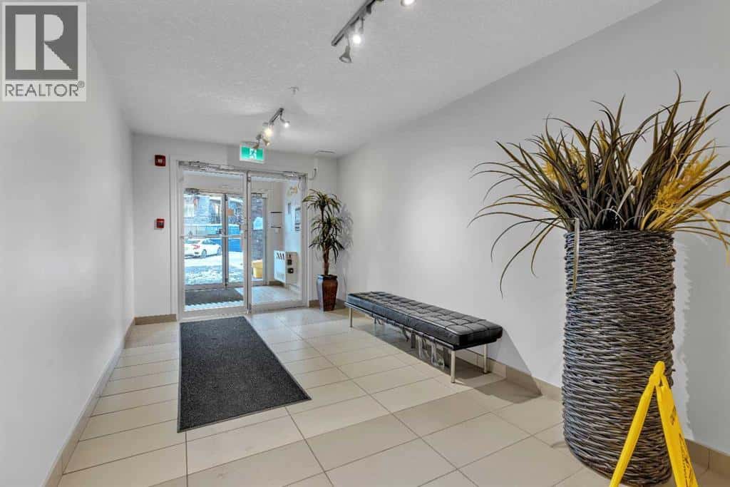 1202, 175 Panatella Hill NW — Calgary, Alberta - Photo 2 of 21