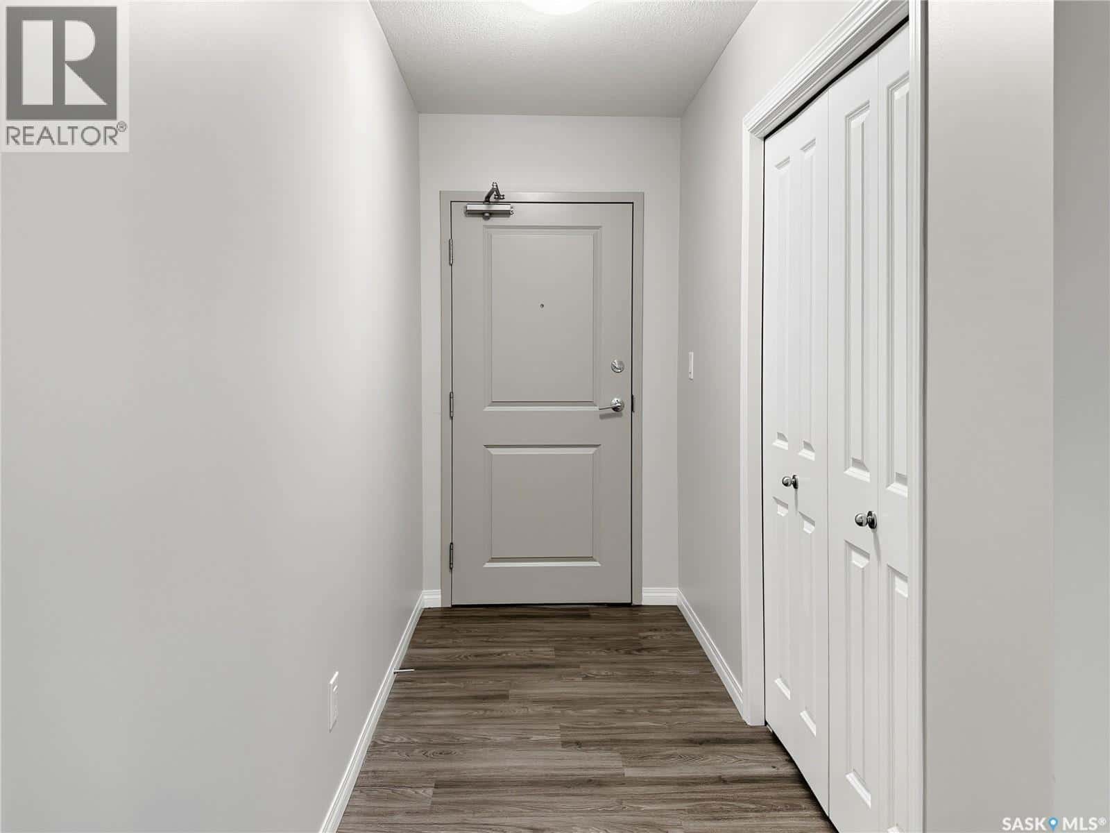 304 2452 Killdeer DRIVE — North Battleford, Saskatchewan - Photo 2 of 18