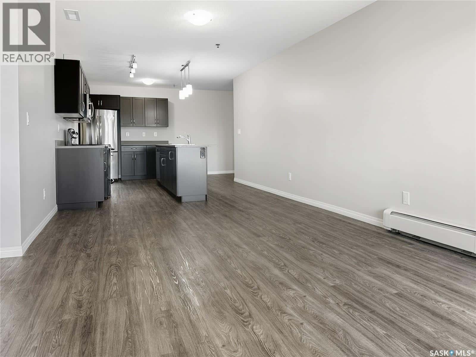 304 2452 Killdeer DRIVE — North Battleford, Saskatchewan - Photo 4 of 18