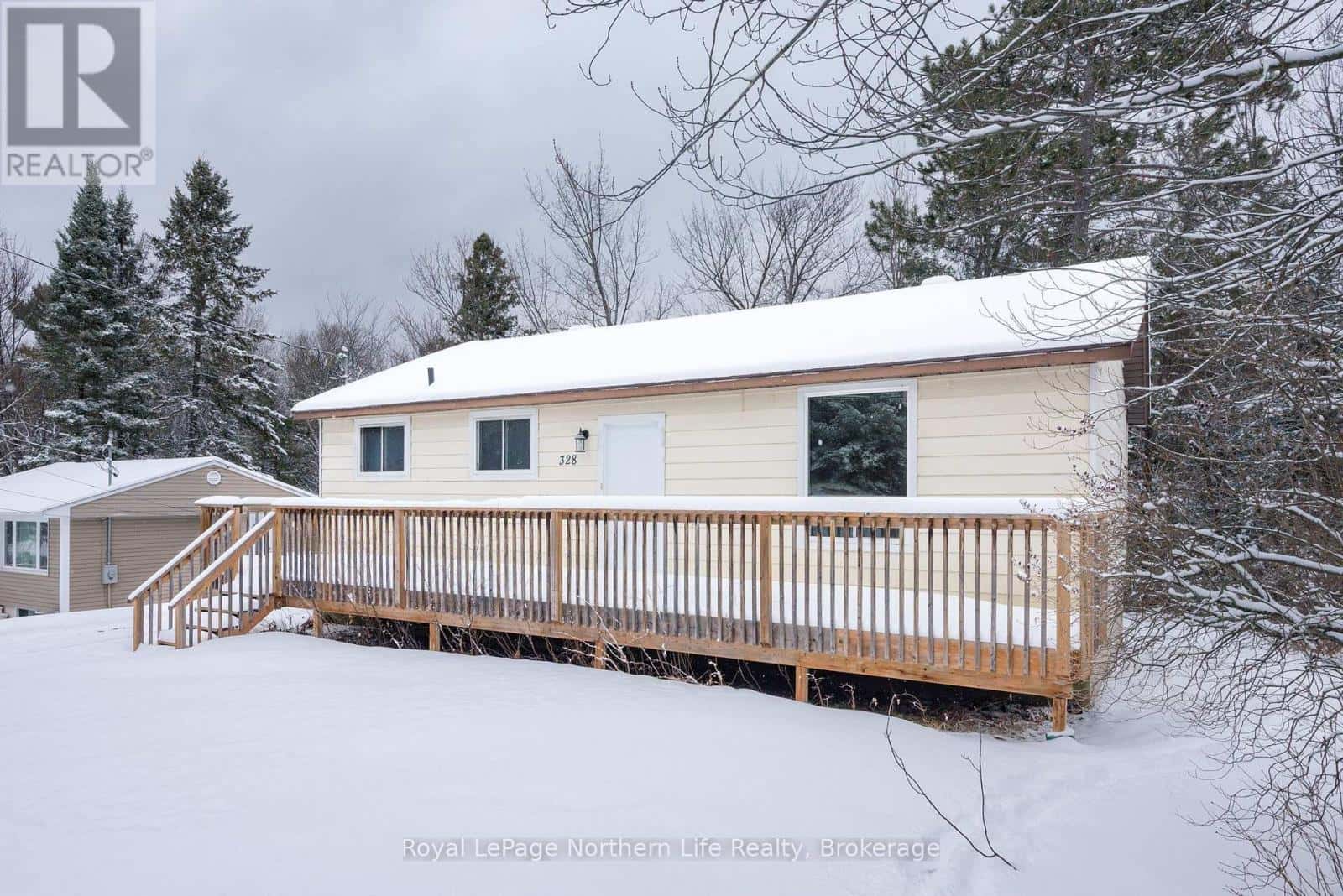 328 KING STREET — Callander, Ontario - Photo 2 of 25