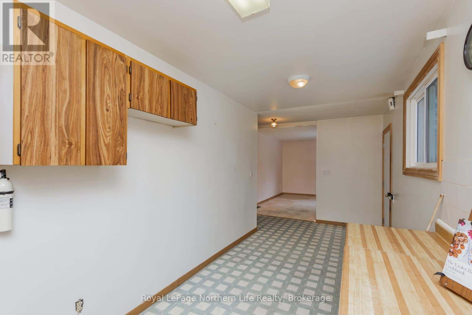 328 KING STREET — Callander, Ontario - Photo 4 of 25