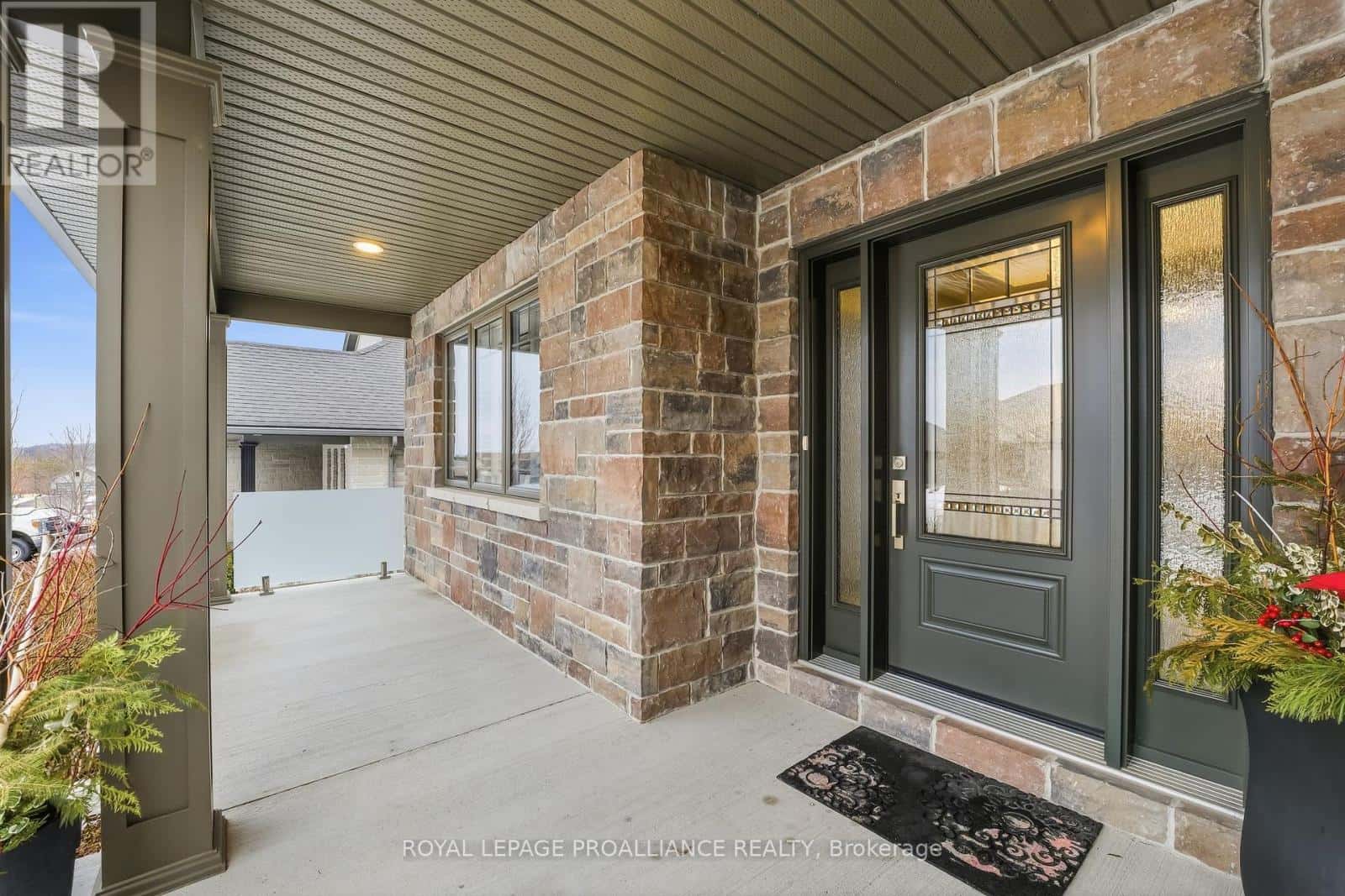 45 CASTLE RIDGE — Brighton, Ontario - Photo 5 of 49