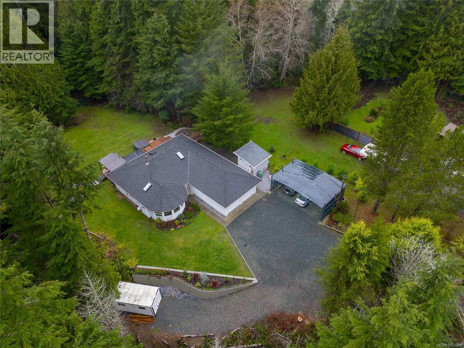 2880 Denewood Pl — Sooke, British Columbia - Main photo
