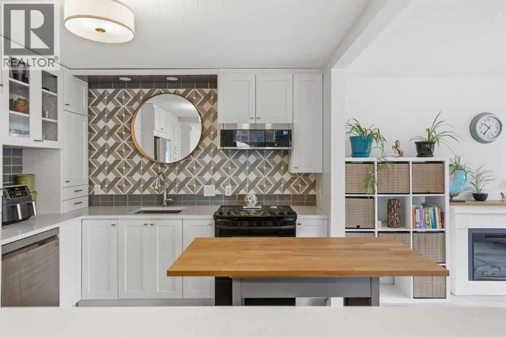 310, 1001 13 Avenue SW — Calgary, Alberta - Photo 4 of 44