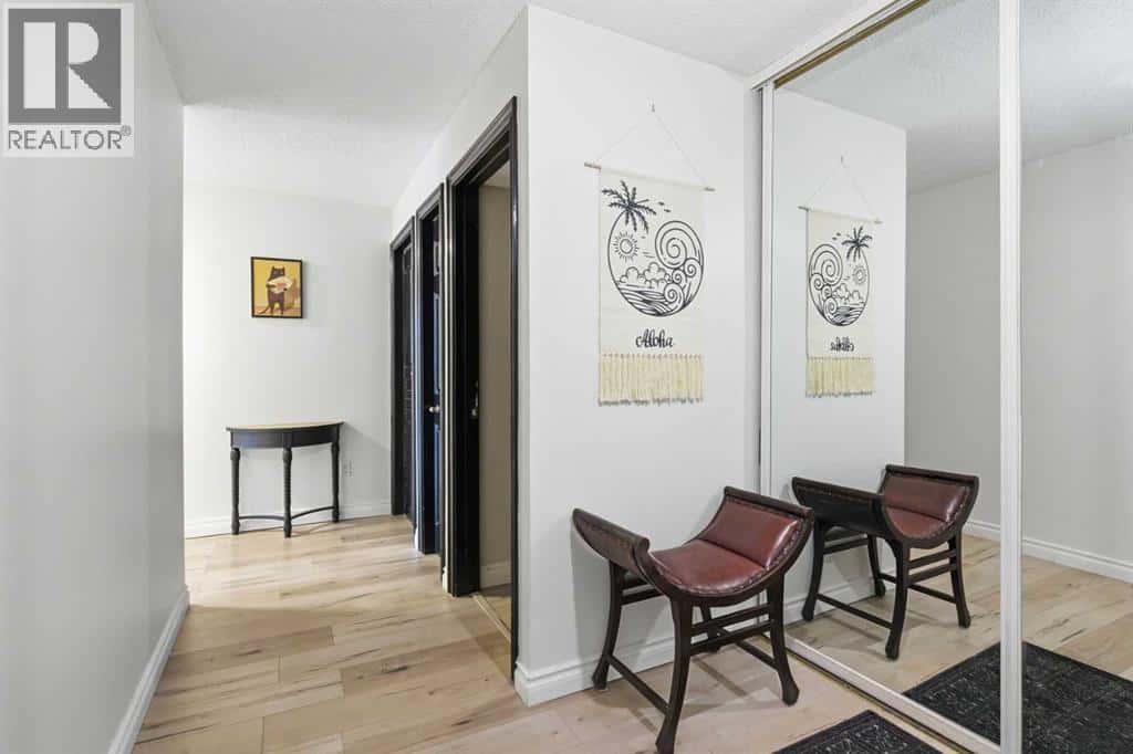 310, 1001 13 Avenue SW — Calgary, Alberta - Photo 5 of 44