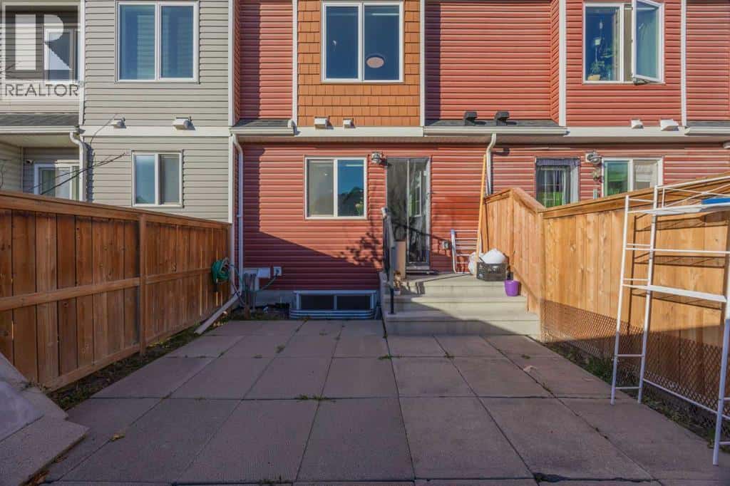 1616, 7451 Falconridge Boulevard NE — Calgary, Alberta - Photo 4 of 37