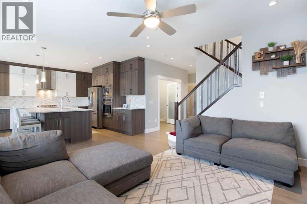 1467 Ranch Road — Carstairs, Alberta - Photo 5 of 43