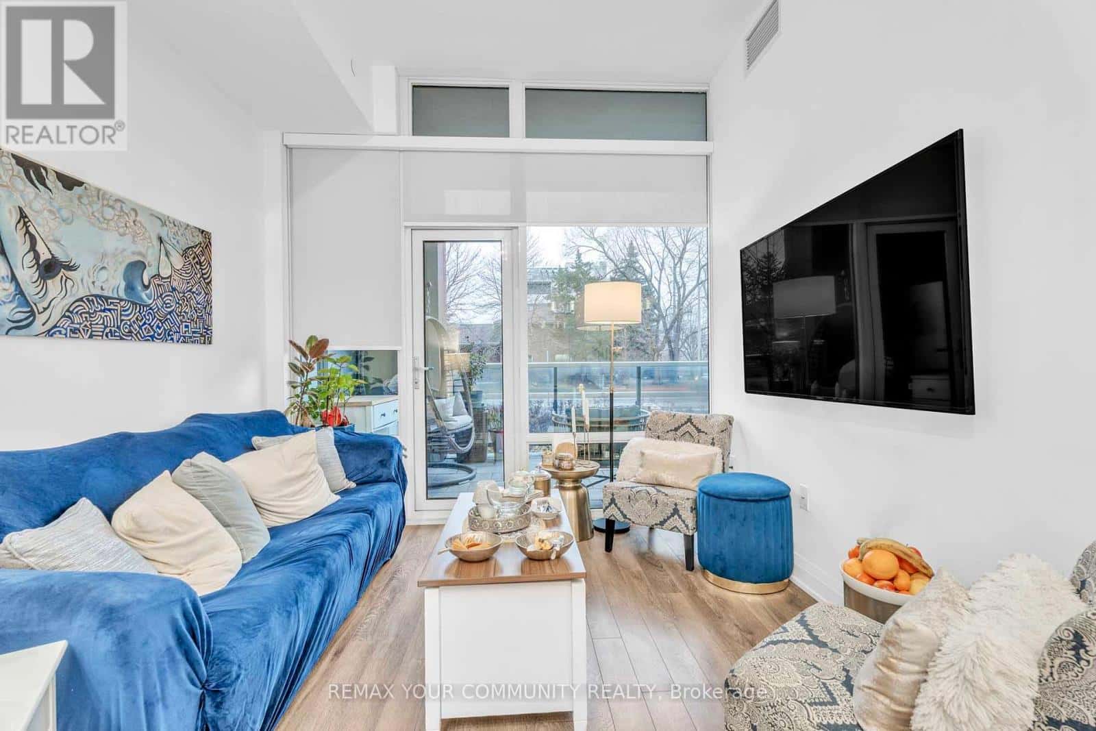 112 - 4800 HIGHWAY 7 ROAD — Vaughan (East Woodbridge), Ontario - Photo 3 of 38