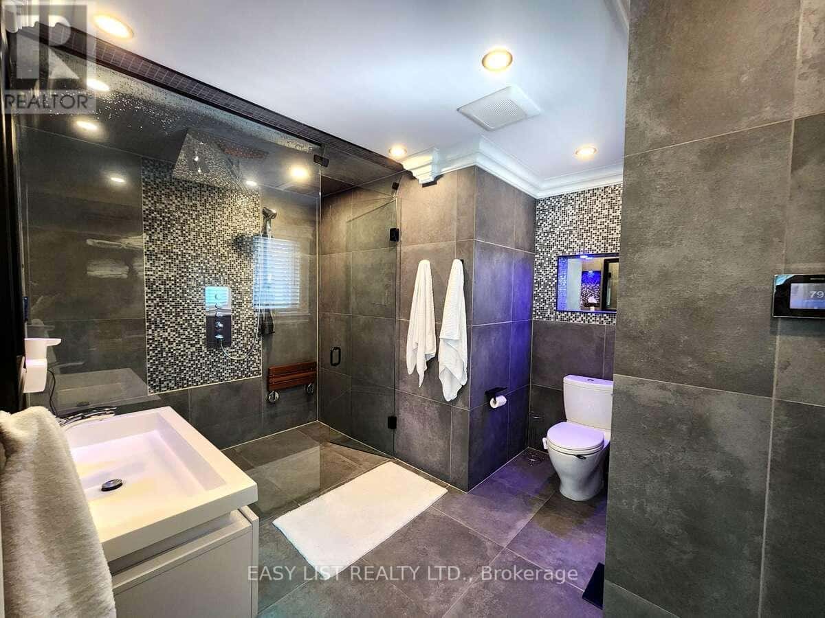 48 MILL RUN GATE — Uxbridge, Ontario - Photo 5 of 6