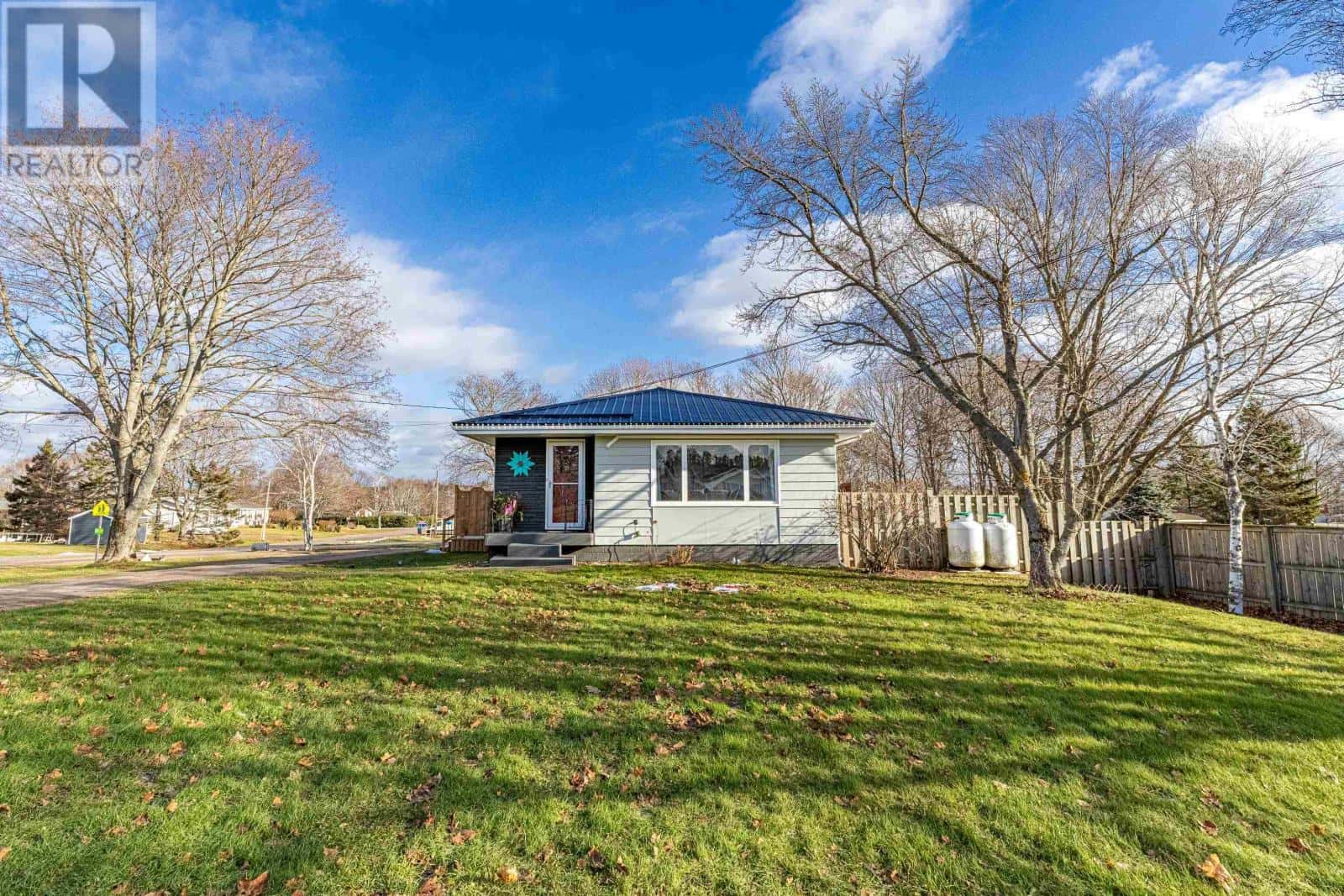 68 MEADOWBANK Road — Cornwall, Prince Edward Island - Photo 3 of 30