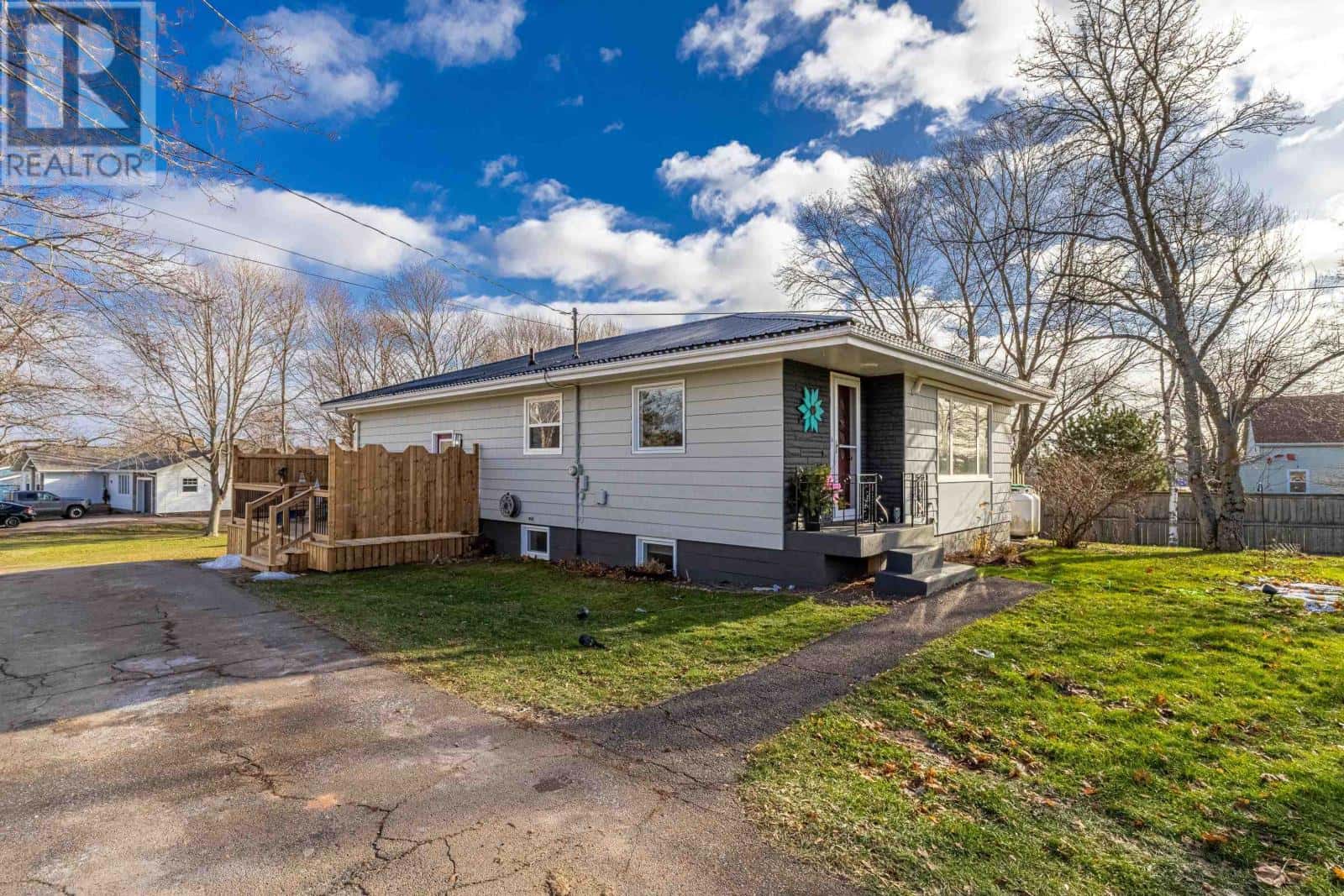 68 MEADOWBANK Road — Cornwall, Prince Edward Island - Photo 4 of 30