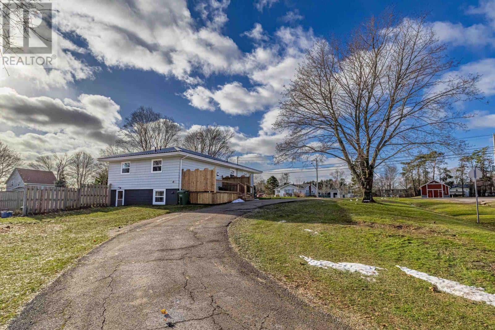 68 MEADOWBANK Road — Cornwall, Prince Edward Island - Photo 5 of 30