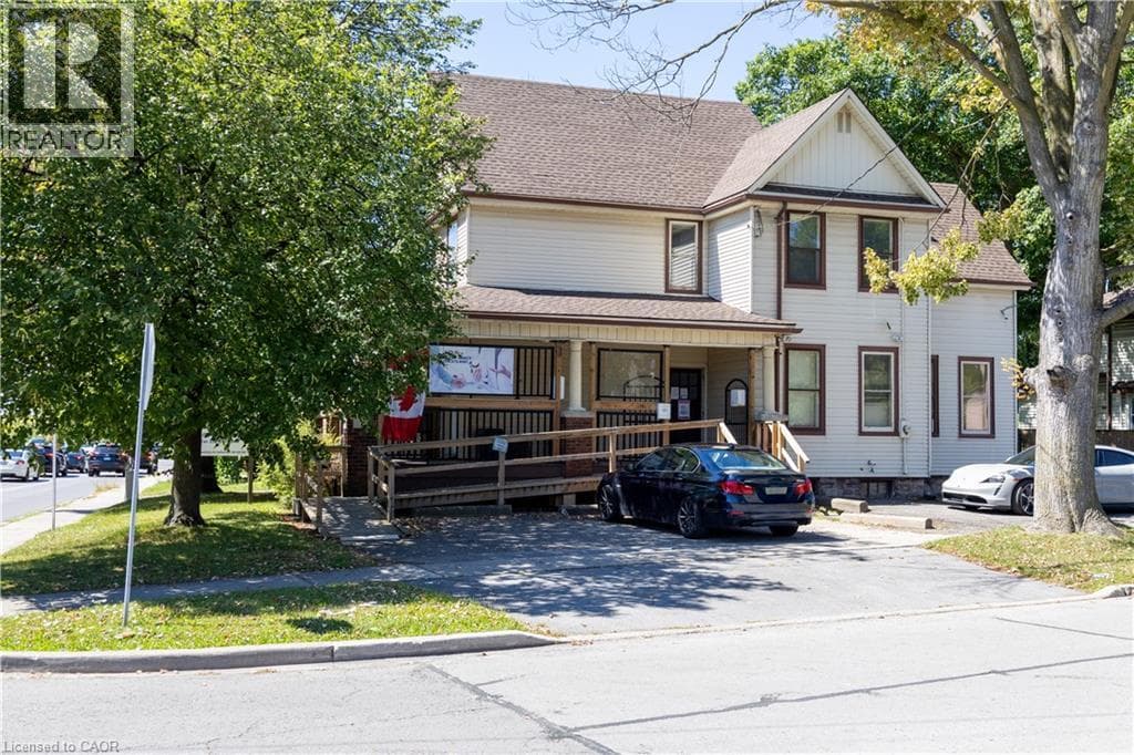 7 WELLAND Avenue — St. Catharines, Ontario - Main photo