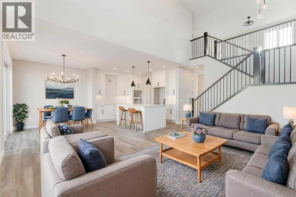 157 Vantage Drive — Cochrane, Alberta - Photo 3 of 9