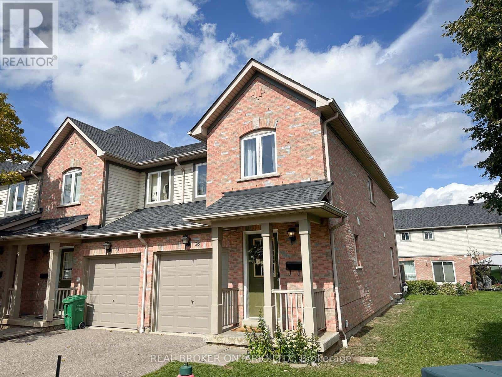 36 - 5255 GUILDWOOD WAY — Mississauga (Hurontario), Ontario - Photo 3 of 44