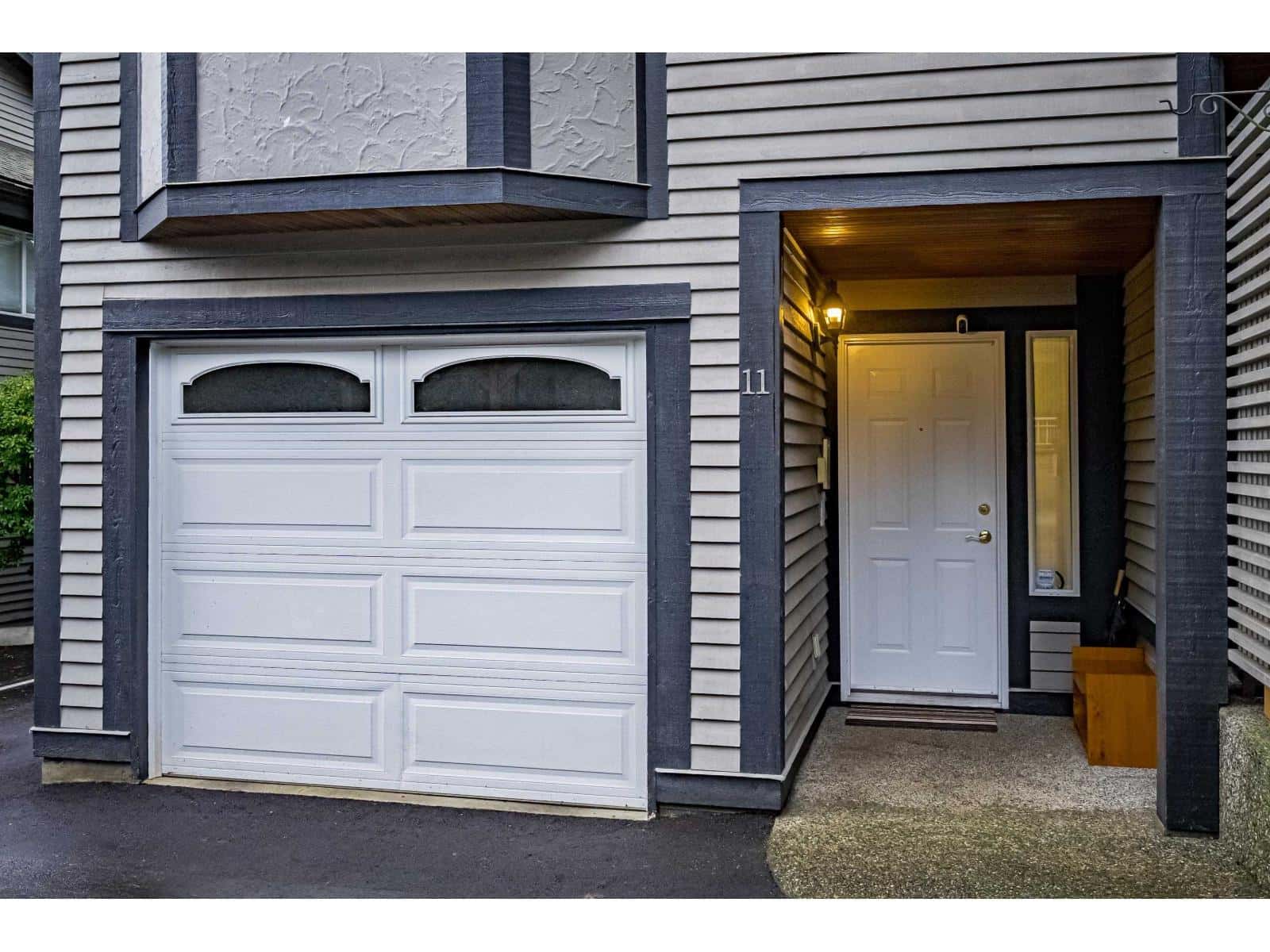 11 1828 LILAC DRIVE — Surrey, British Columbia - Photo 2 of 40