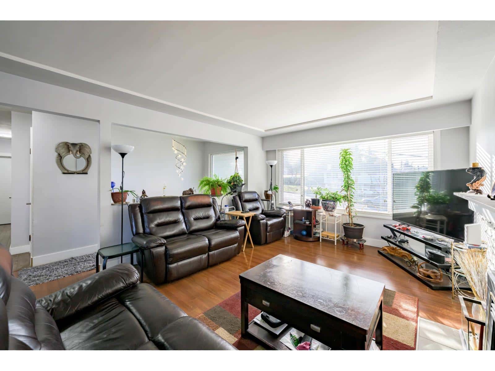 11181 90 AVENUE — Delta, British Columbia - Photo 5 of 40