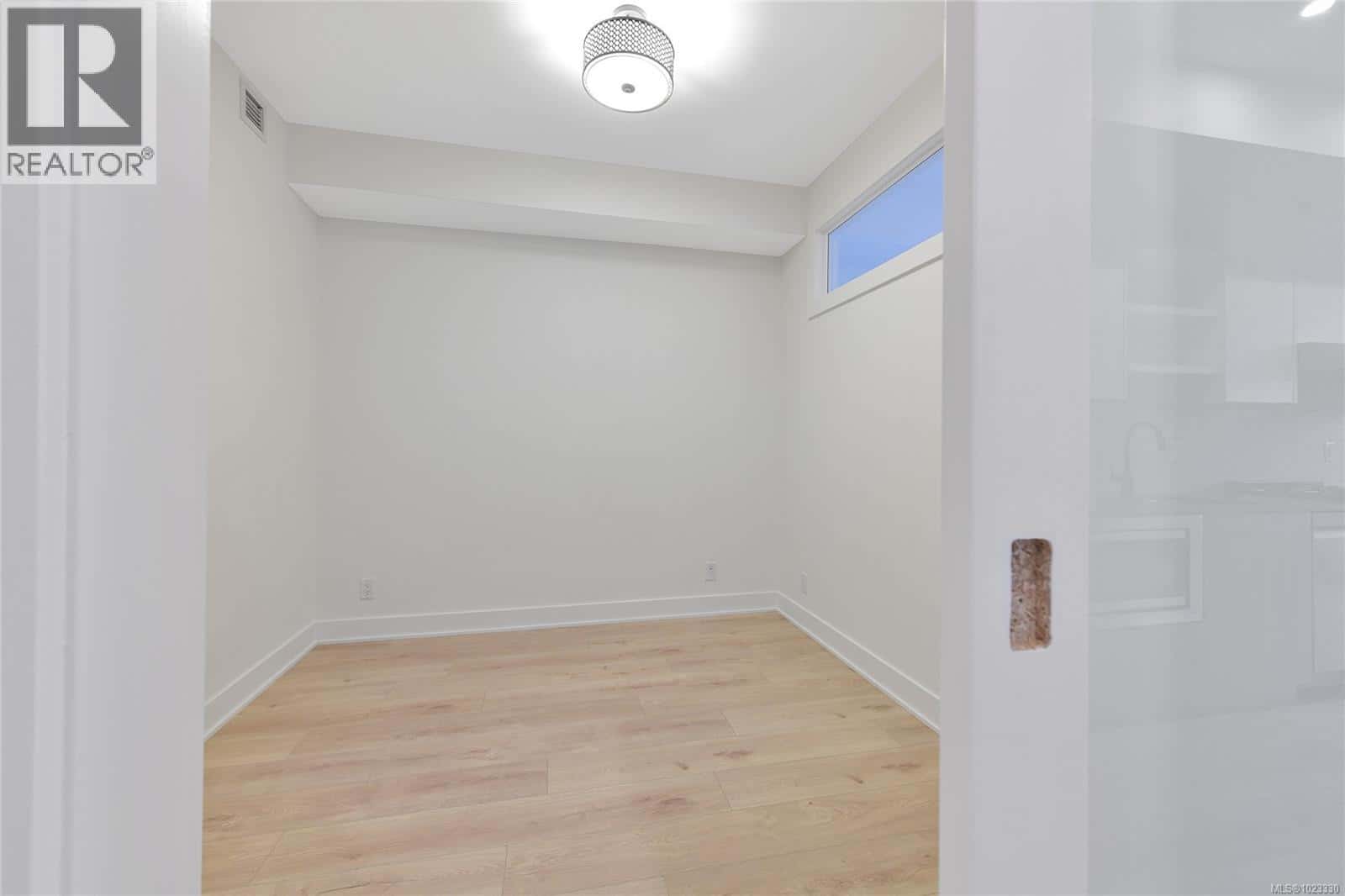 403 1114 Samar Cres — Langford, British Columbia - Photo 3 of 26