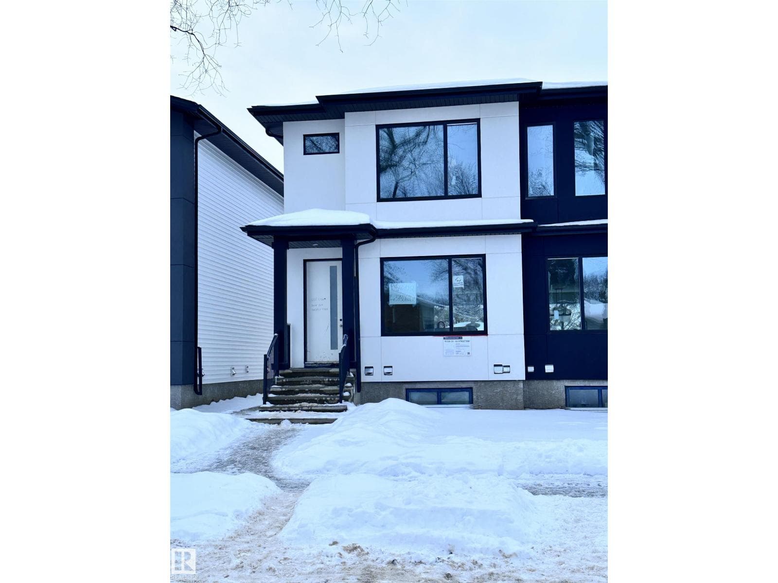 10128 82 ST NW — Edmonton, Alberta - Main photo