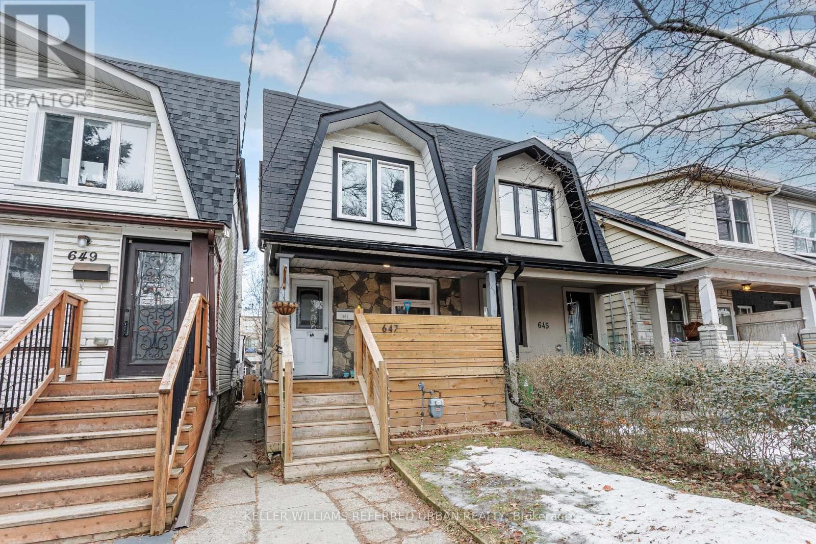 647 RHODES AVENUE — Toronto (Greenwood-Coxwell), Ontario - Main photo