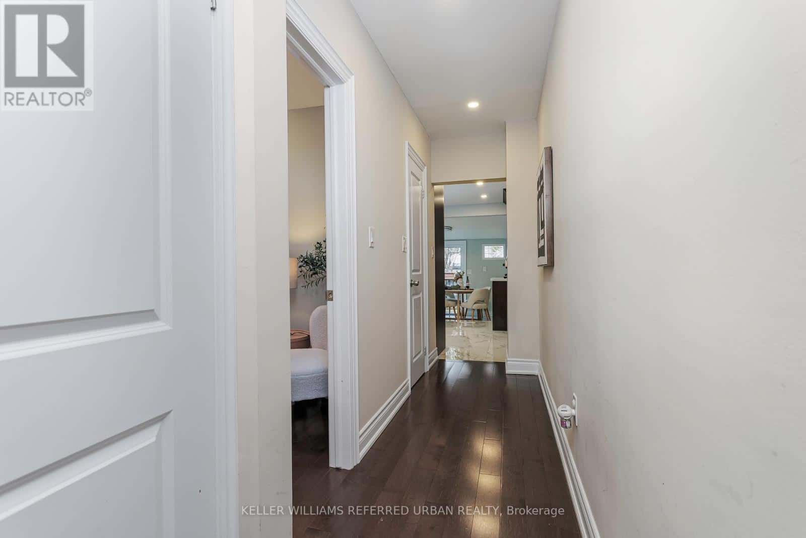 647 RHODES AVENUE — Toronto (Greenwood-Coxwell), Ontario - Photo 4 of 29