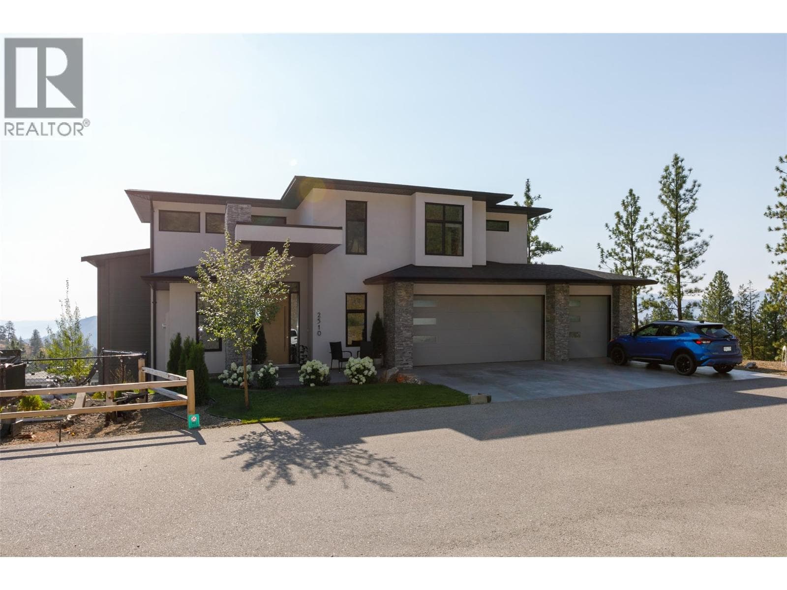 2510 Tallus Heights Lane — West Kelowna, British Columbia - Main photo