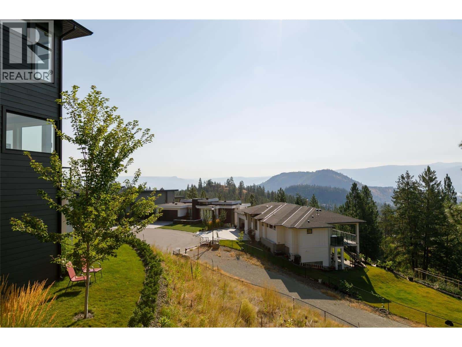 2510 Tallus Heights Lane — West Kelowna, British Columbia - Photo 3 of 50