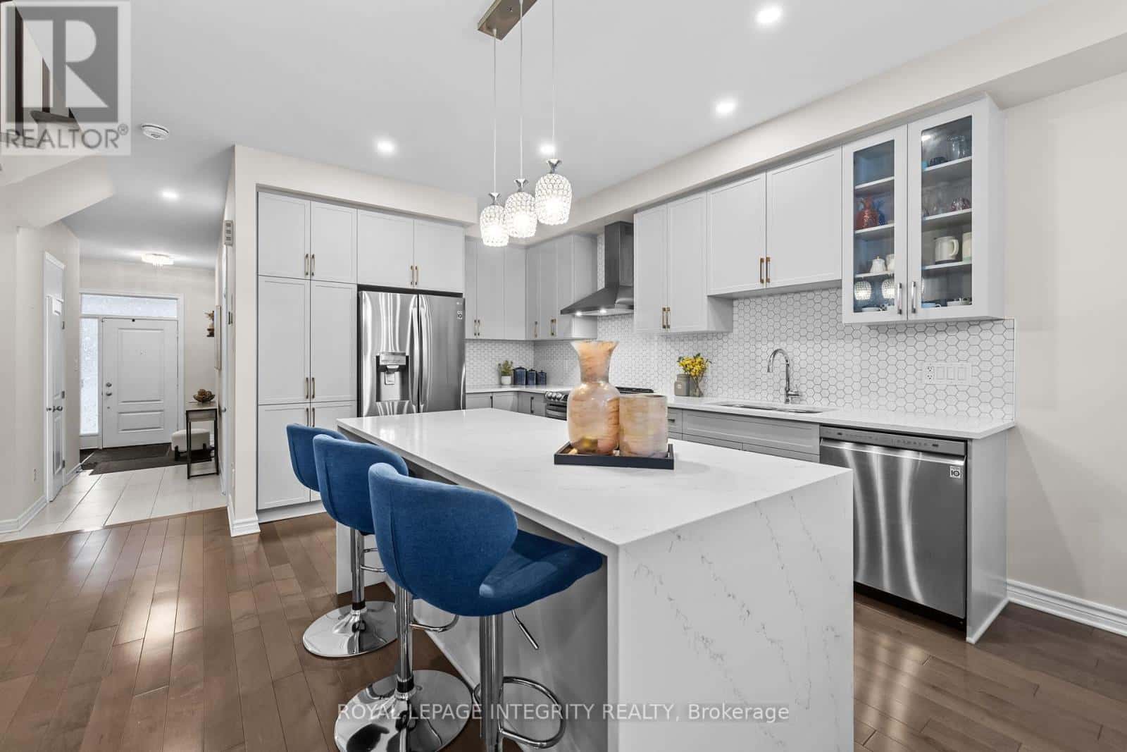 103 NEPETA CRESCENT — Ottawa, Ontario - Photo 5 of 42