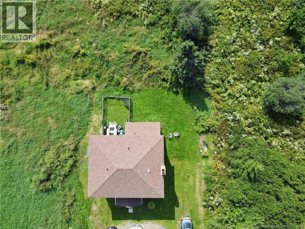 86 Evangeline Street — Bouctouche, New Brunswick - Photo 4 of 26