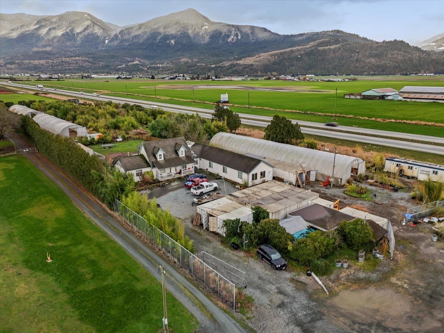 8450 BANFORD ROAD, East Chilliwack — Chilliwack, British Columbia - Main photo