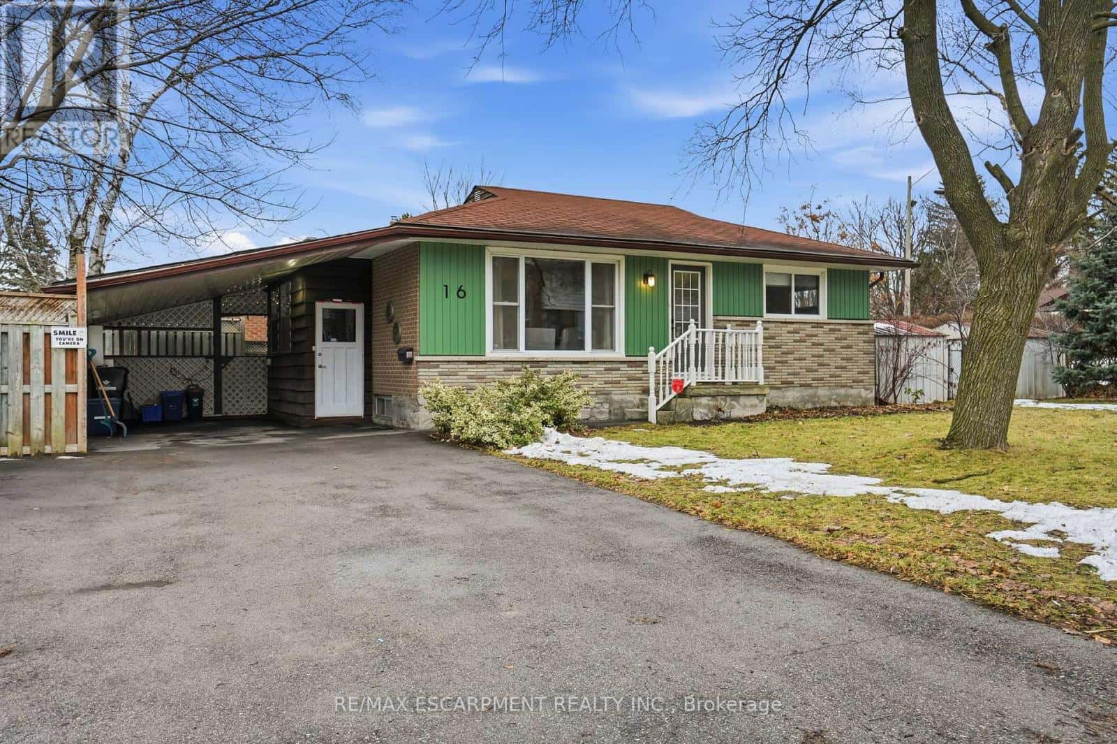 16 ALISON AVENUE — Waterloo, Ontario - Photo 3 of 41