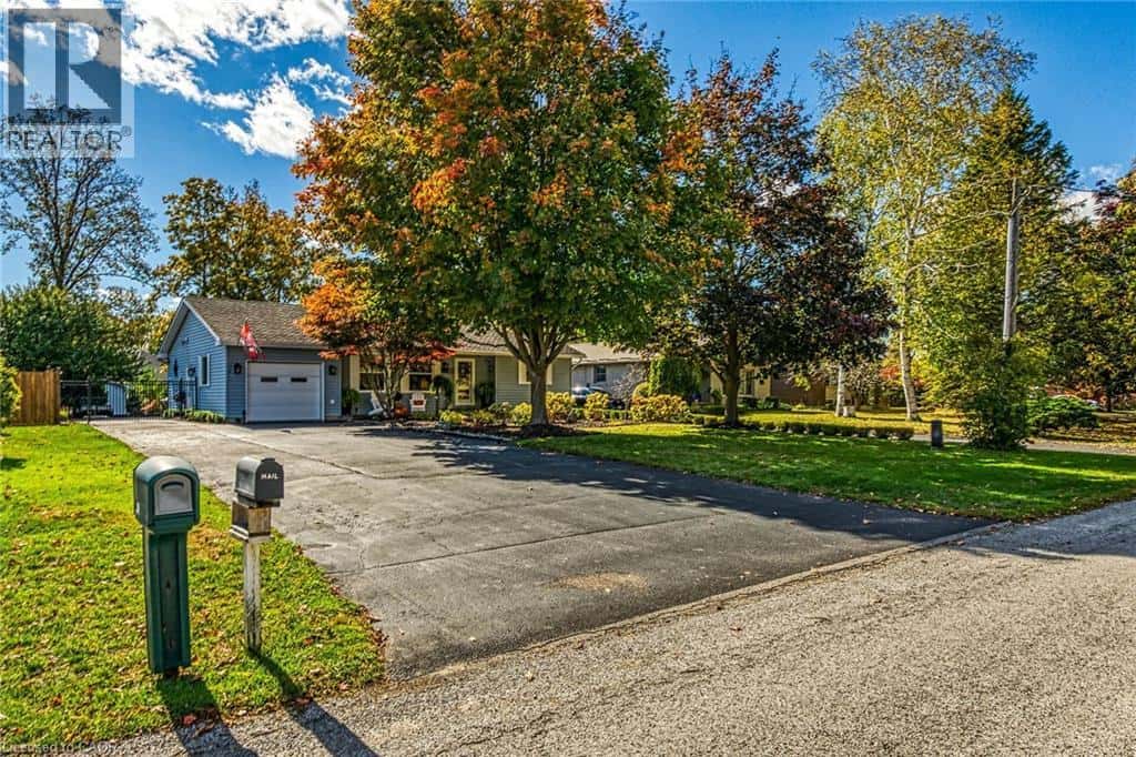 92 DOVER MILLS Road — Port Dover, Ontario - Photo 5 of 49