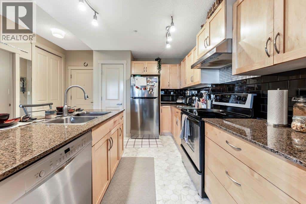 3305, 5605 Henwood Street SW — Calgary, Alberta - Photo 4 of 26