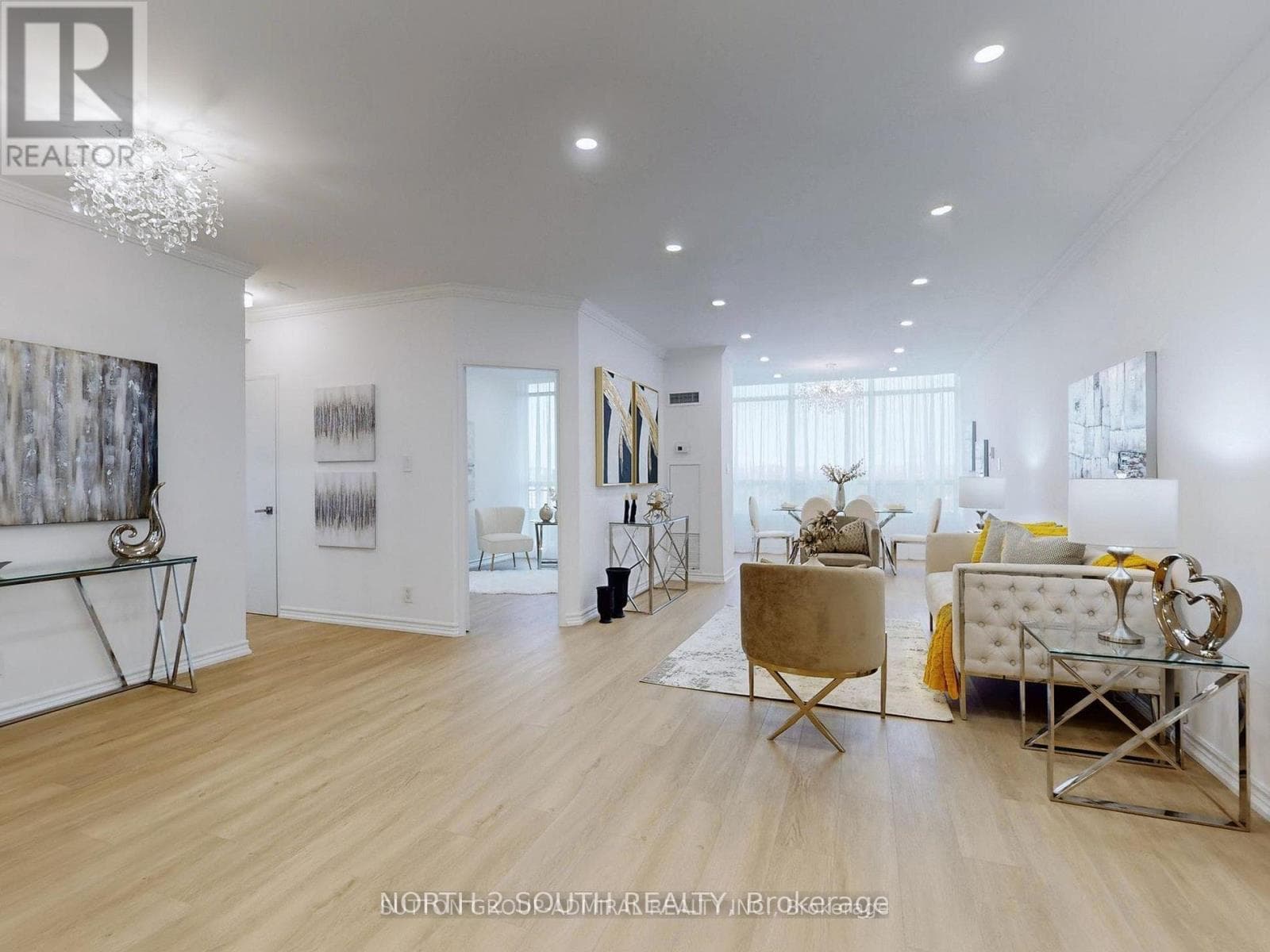 PH27 - 32 CLARISSA DRIVE — Richmond Hill (Harding), Ontario - Main photo