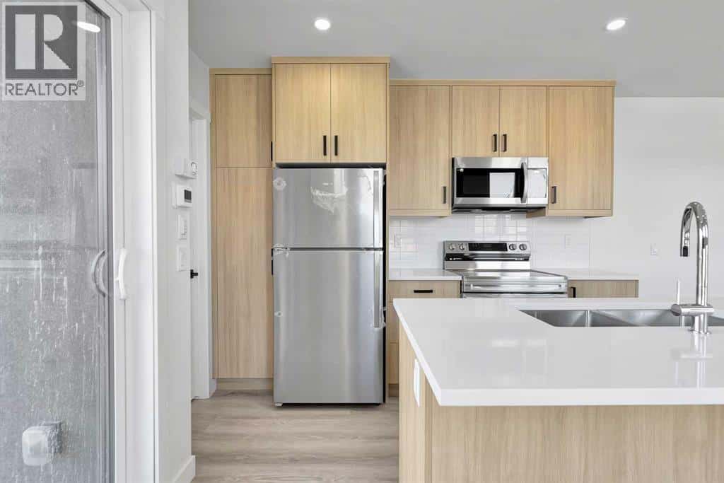 4903 Bowness Road NW — Calgary, Alberta - Photo 2 of 25