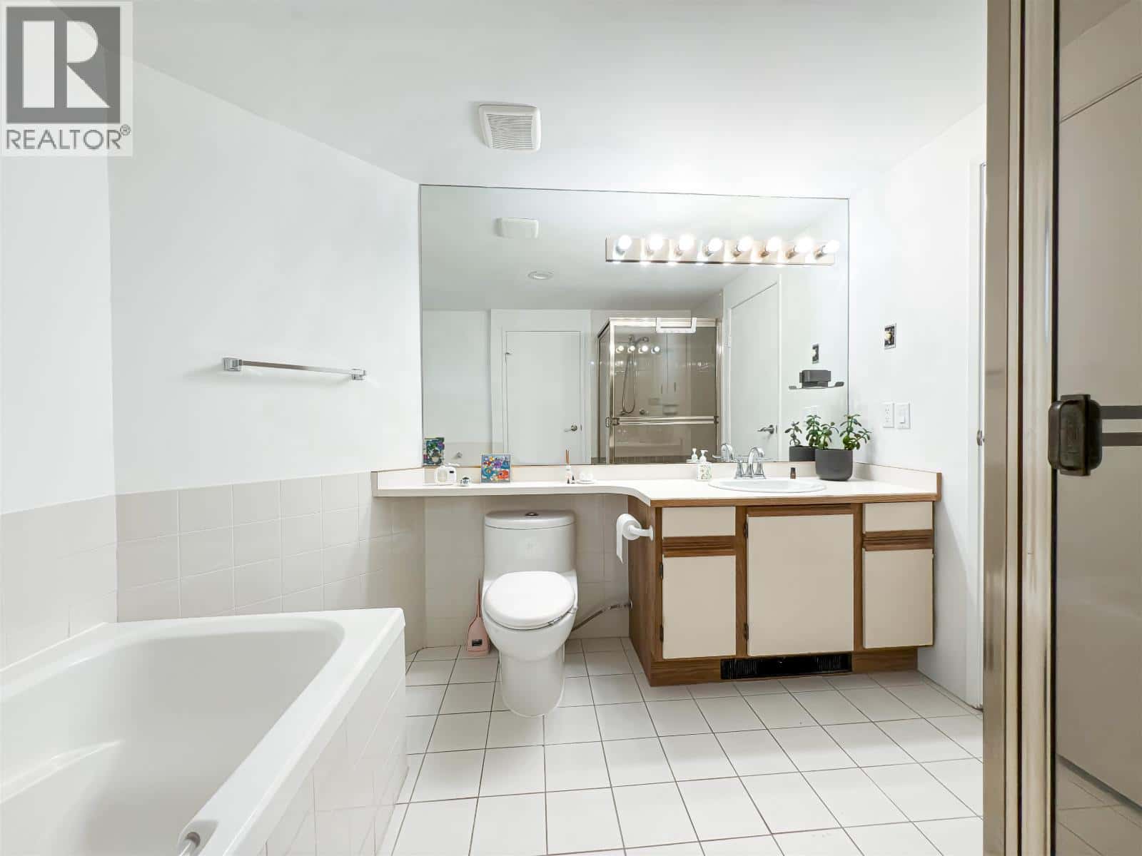 14 3459 W RIVER ROAD — Delta, British Columbia - Photo 5 of 9