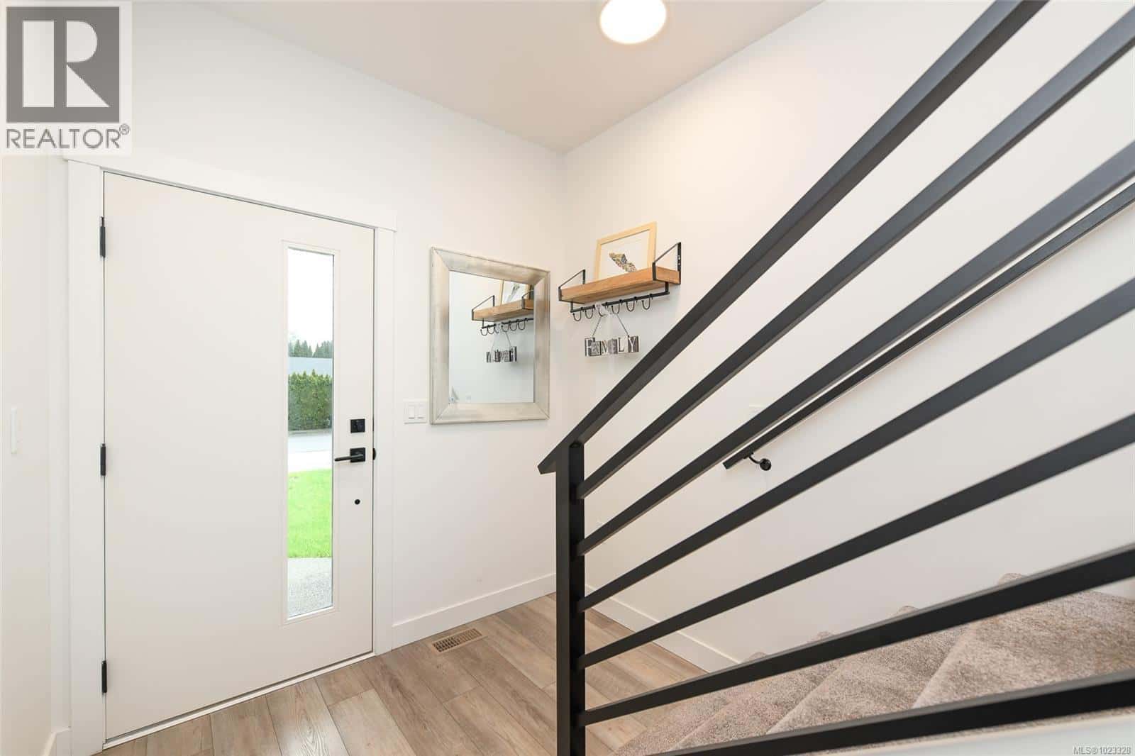 A 2155 Cousins Ave — Courtenay, British Columbia - Photo 2 of 52