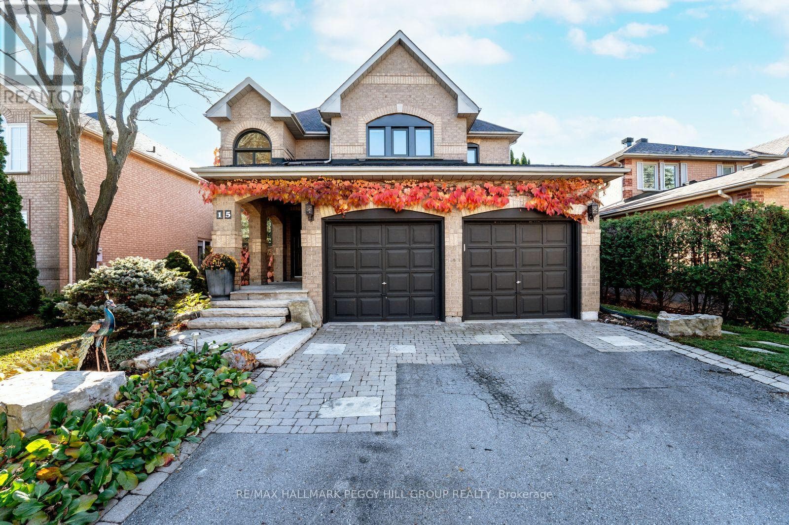 15 CHARING CRESCENT — Aurora (Aurora Highlands), Ontario - Main photo