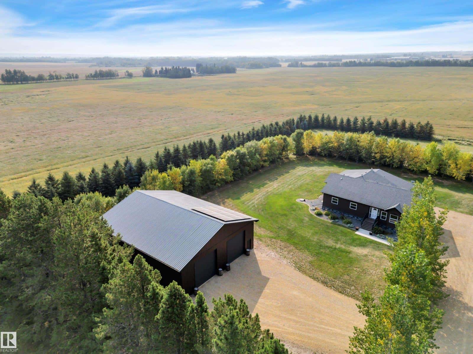 250023 TWP ROAD 480 — Rural Wetaskiwin County, Alberta - Photo 3 of 61