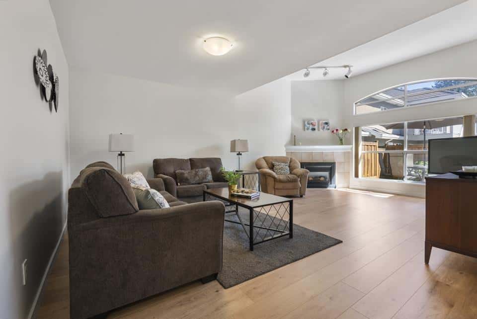 18 8257 121A STREET — Surrey, British Columbia - Photo 5 of 28