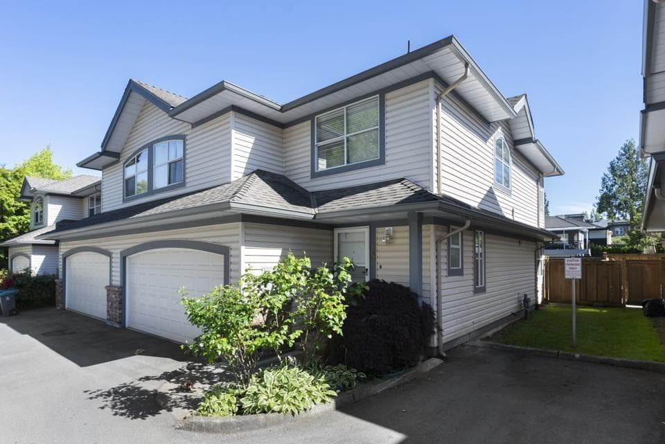 18 8257 121A STREET — Surrey, British Columbia - Main photo