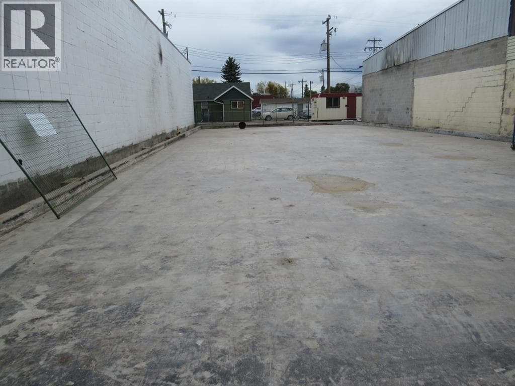 5106 50 Street — Whitecourt, Alberta - Main photo