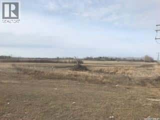 Range Road 3045 5 acres — Dundurn Rm No. 314, Saskatchewan - Photo 2 of 2