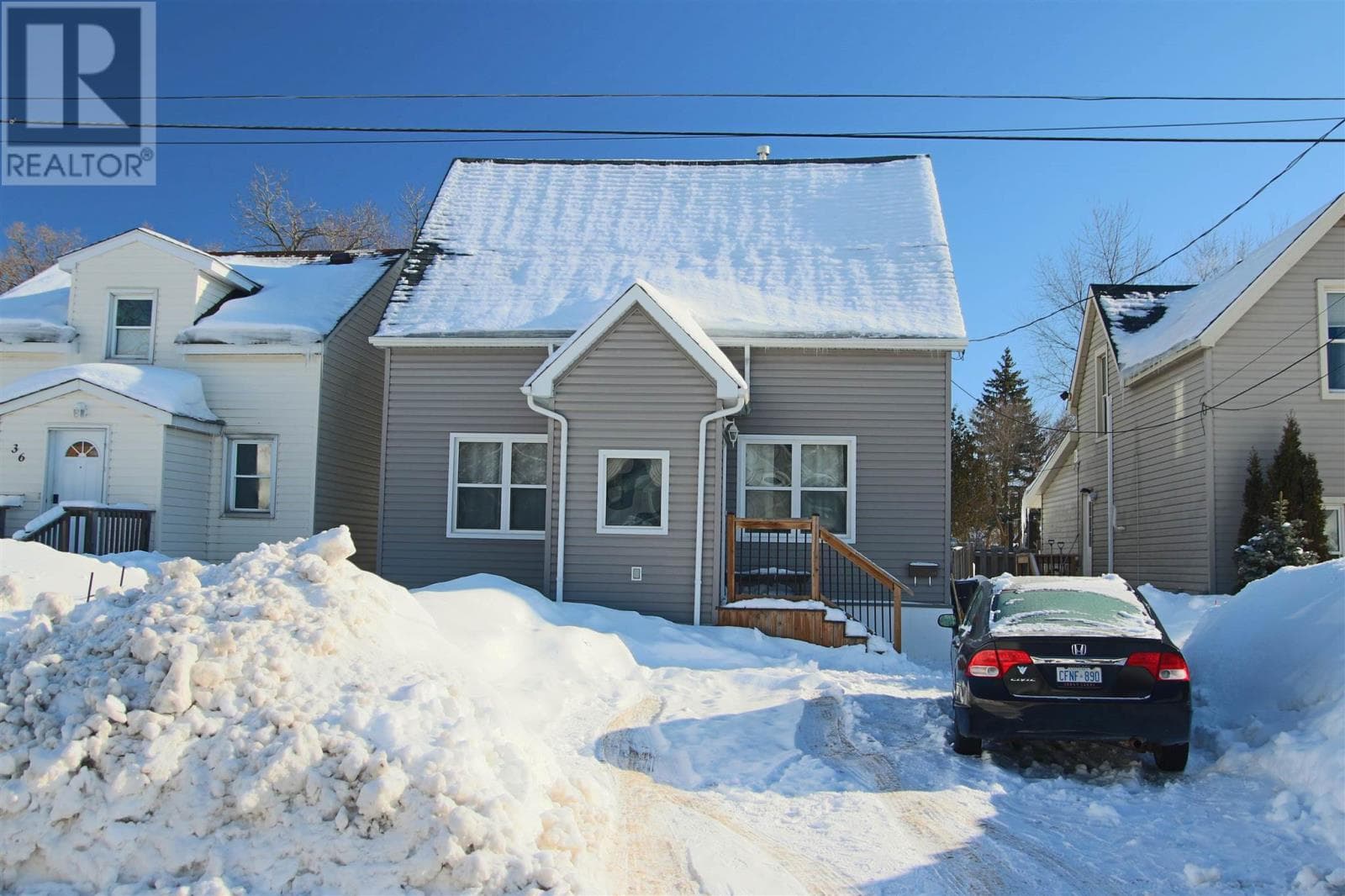 34 Algoma AVE — Sault Ste. Marie, Ontario - Main photo