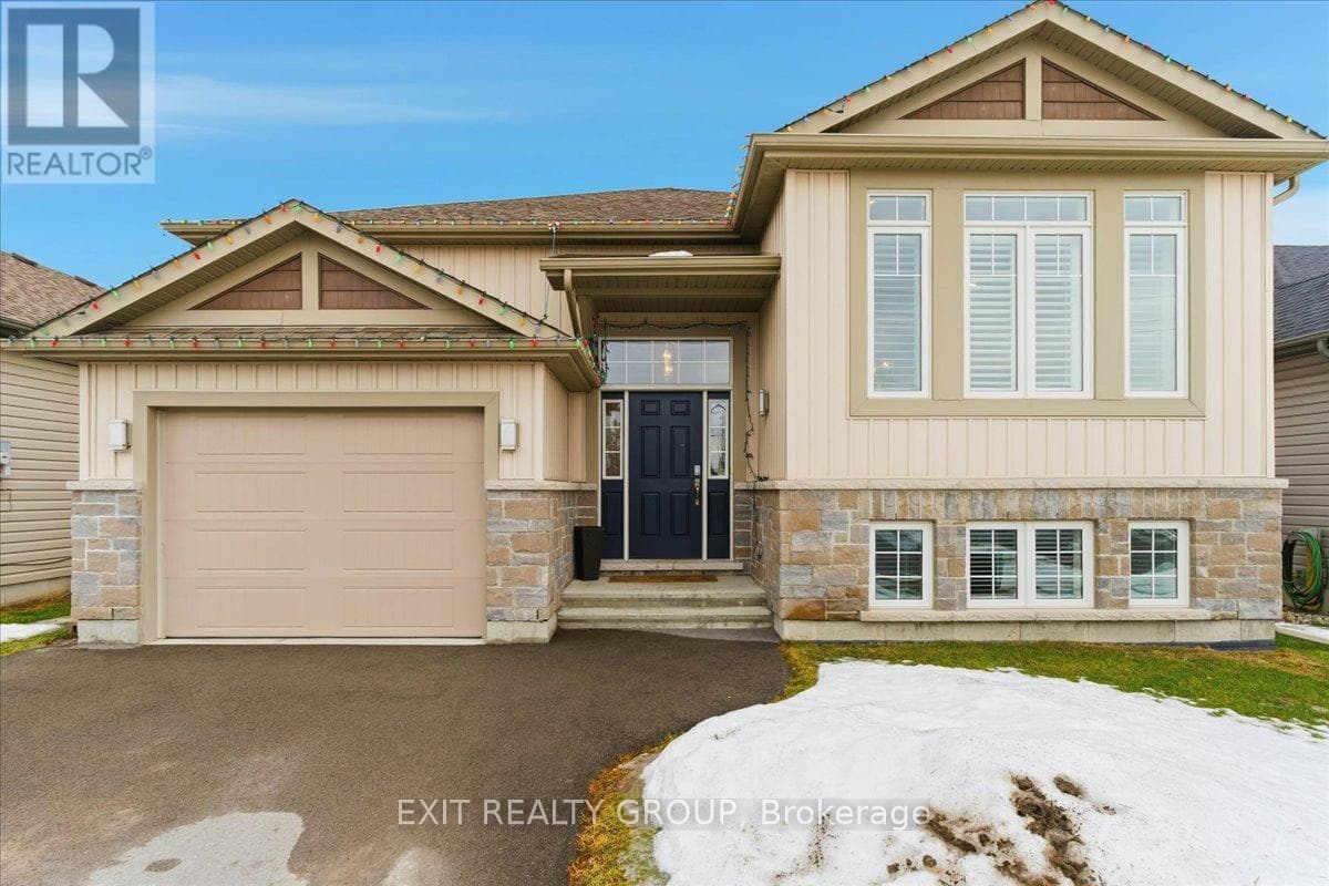 326 CANNIFTON ROAD N — Belleville (Thurlow Ward), Ontario - Main photo