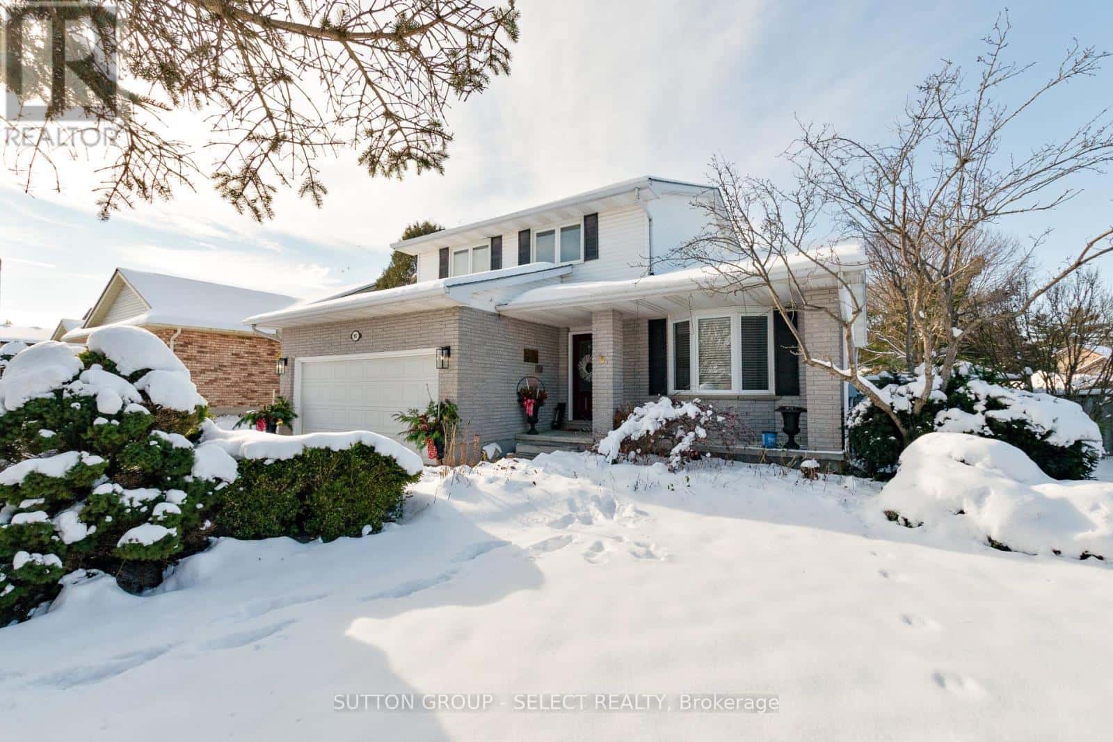 97 TINER AVENUE — Thames Centre (Dorchester), Ontario - Photo 2 of 45