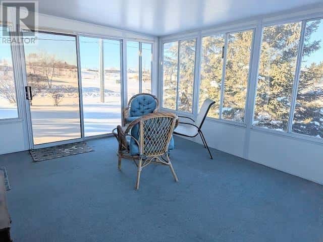 35 Keith AVE — Dryden, Ontario - Photo 4 of 15