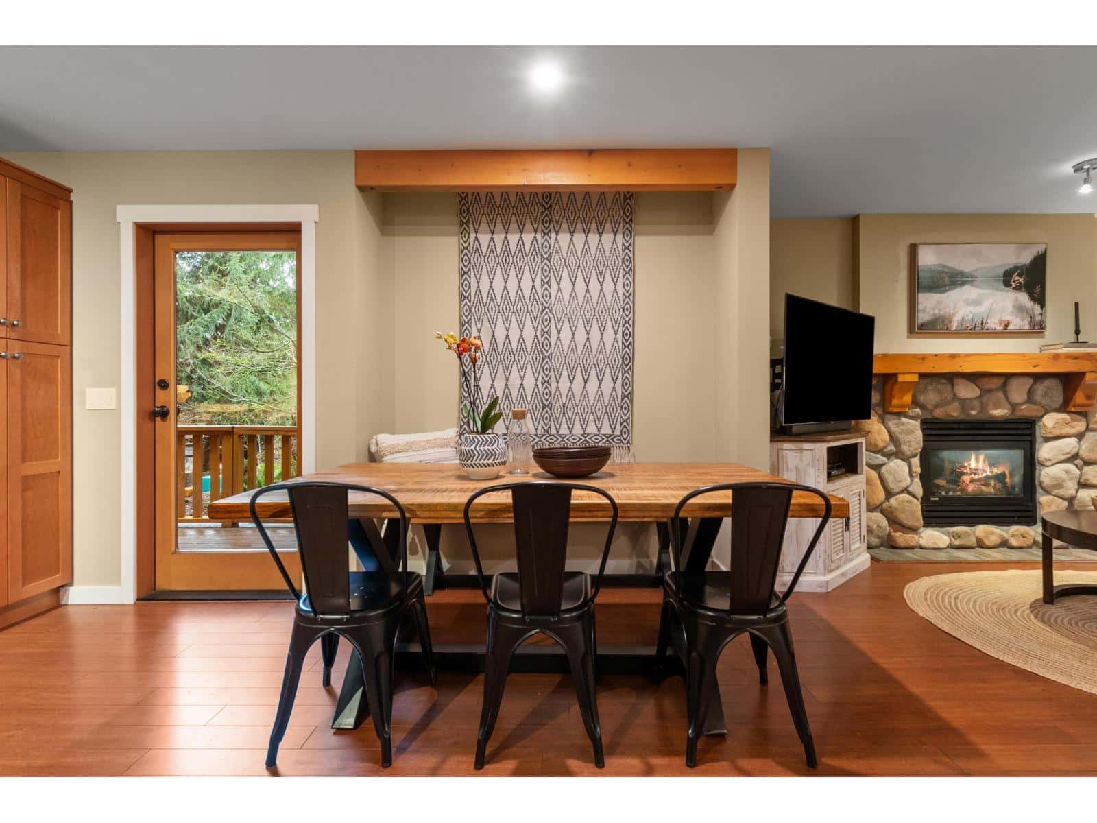 43583 COTTON TAIL CROSSING, Cultus Lake South — Lindell Beach, British Columbia - Photo 2 of 40